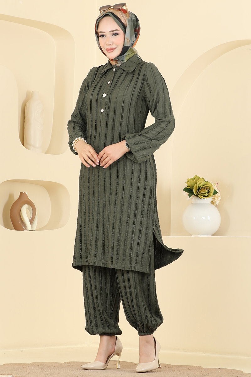 Half-Button Amazon Knit Two-Piece Set - Khaki