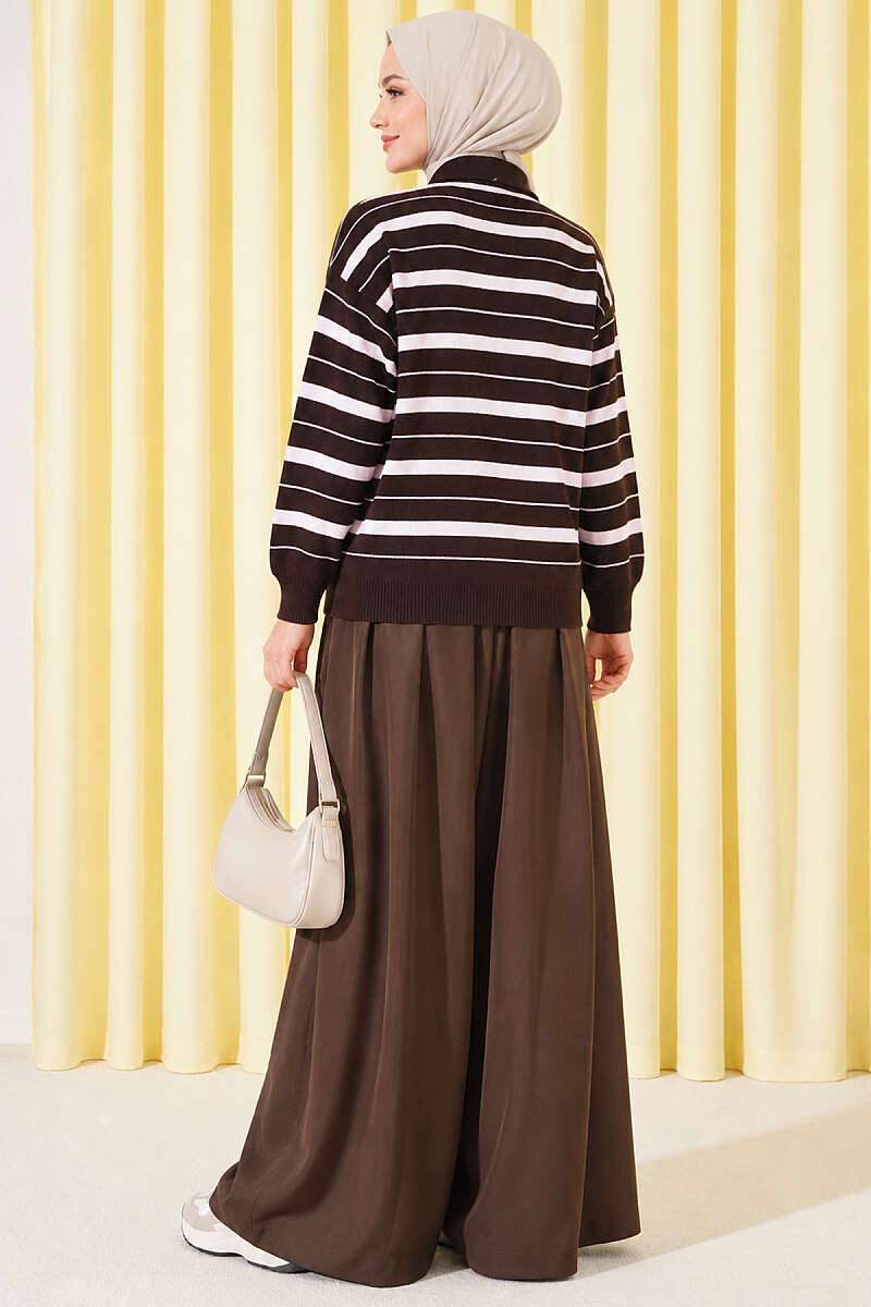 Half-Button Striped Knit Sweater - Brown
