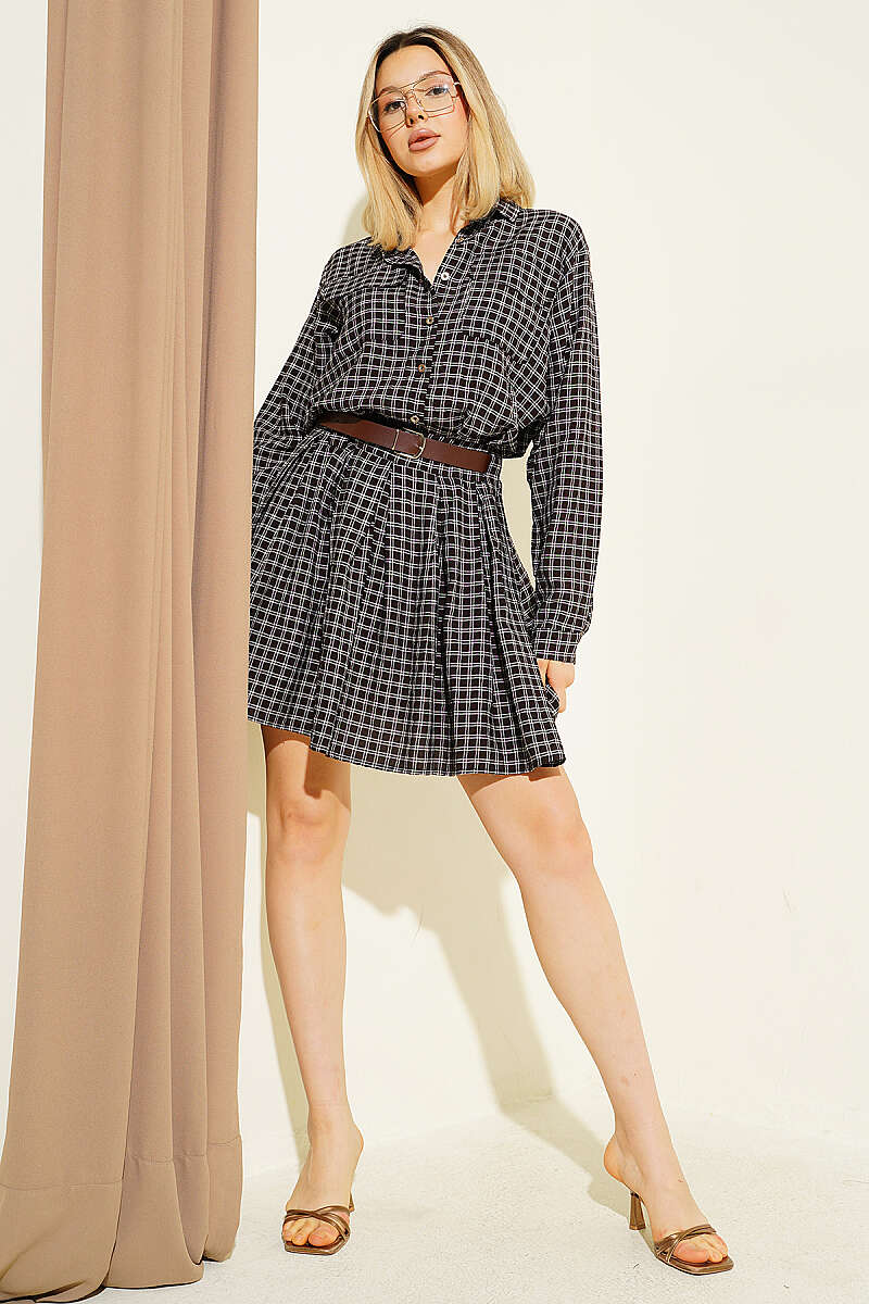 Half-Button Pleated Plaid Mini Dress - Brown