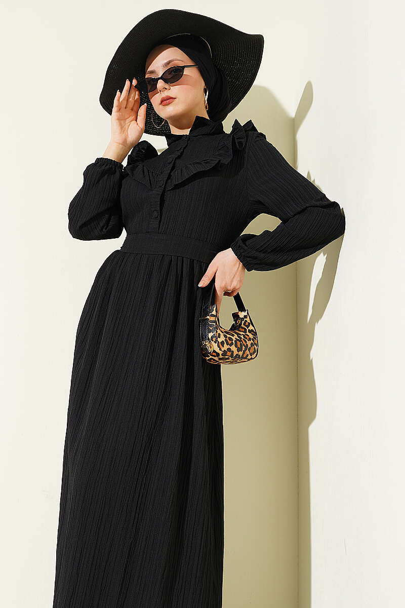 Half-Button Ruffle Crinkle Dress - Black