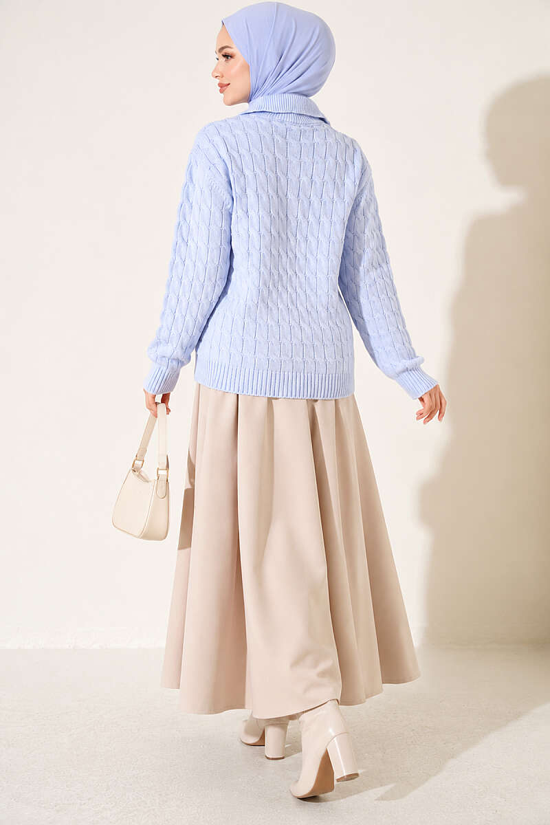 Half-Button Swirl Pattern Sweater - Light Blue