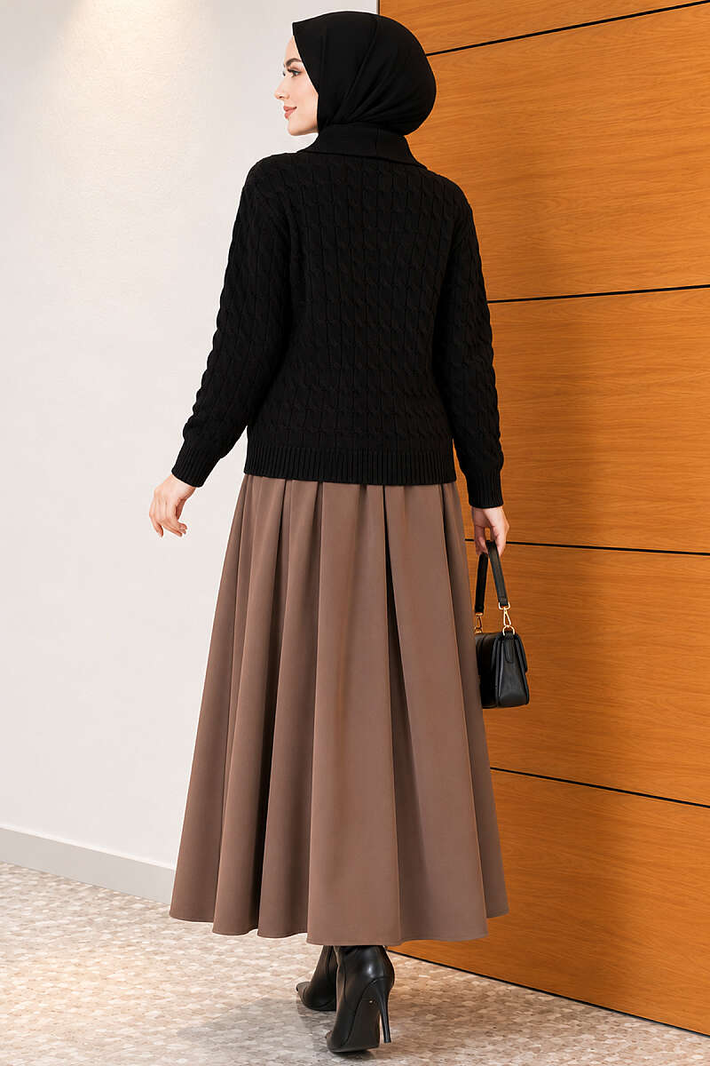 Half-Button Swirl Pattern Sweater - Black