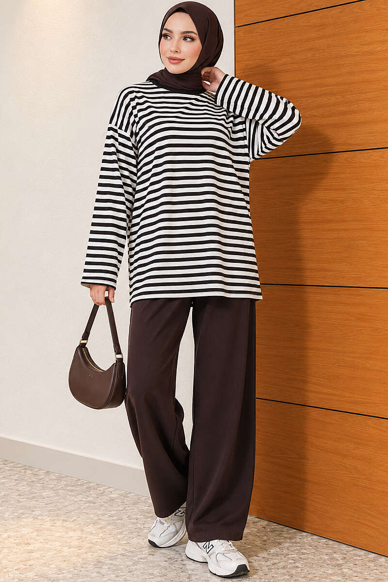 Horizontal-Stripe Loycha Two-Piece Set - Brown