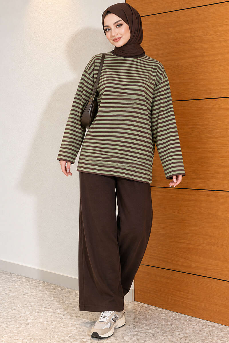 Horizontal-Stripe Loycha Two-Piece Set - Green