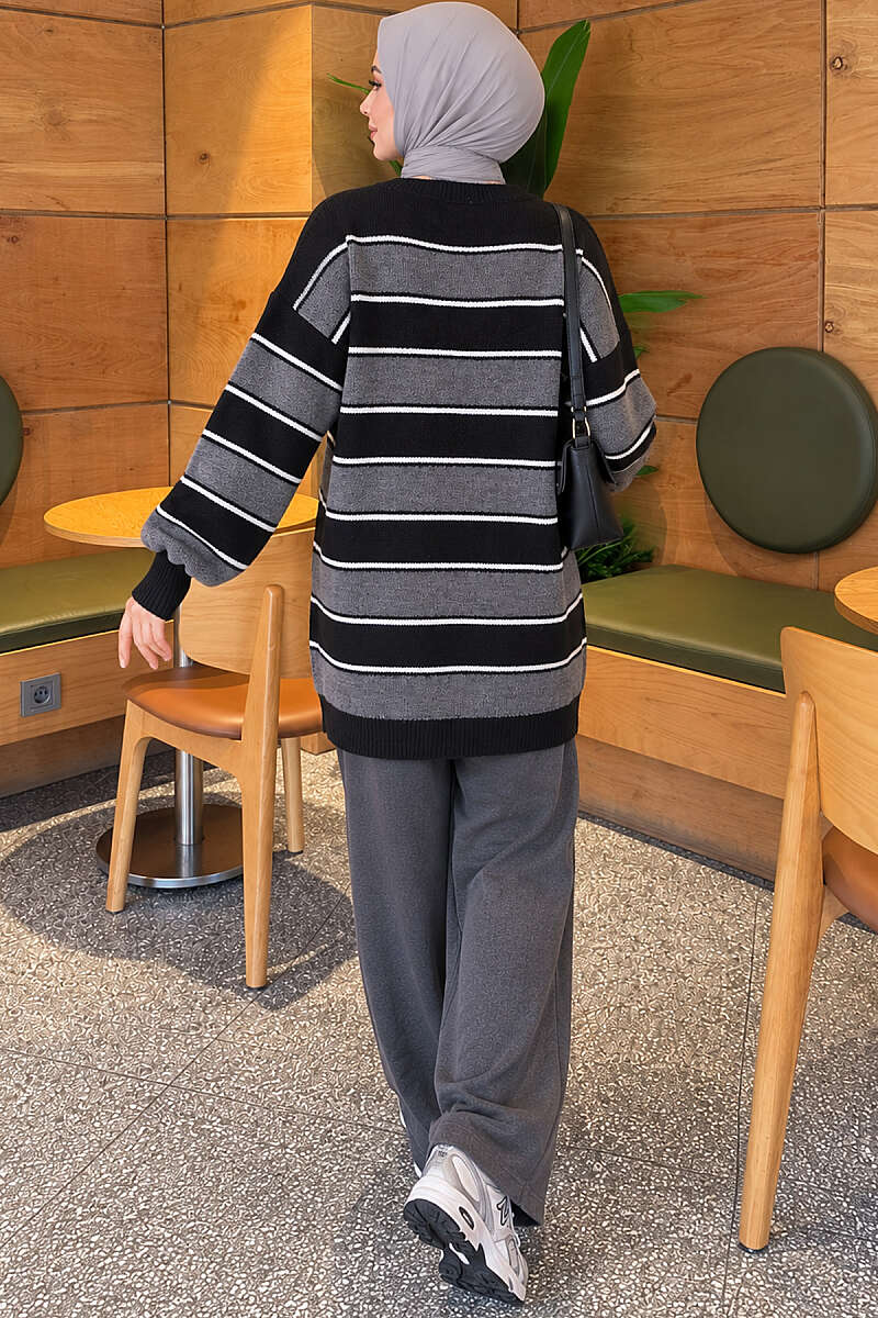Striped Ribbed Knit Tunic - Black