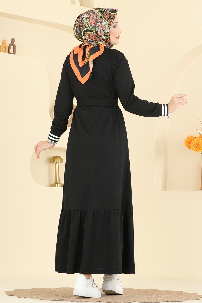 Two-Thread Dress with Lettering Print - Black