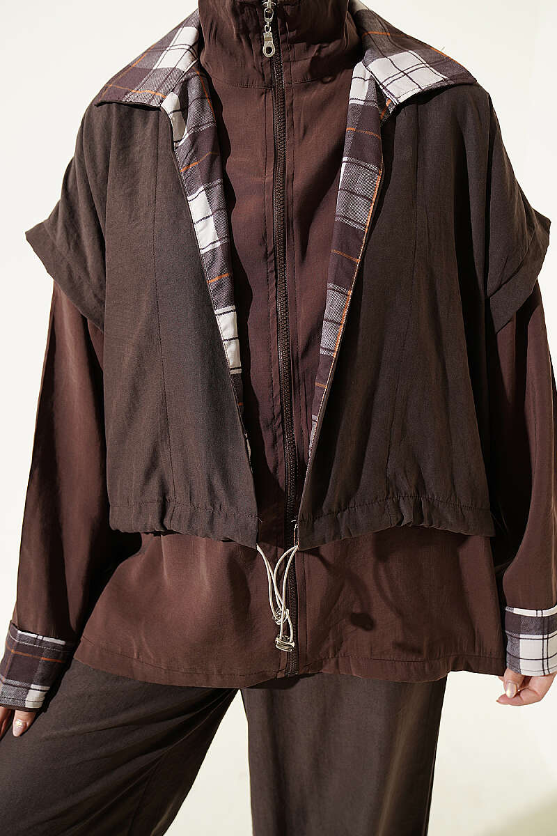 Zip-Up Two-Piece Set with Vest - Brown