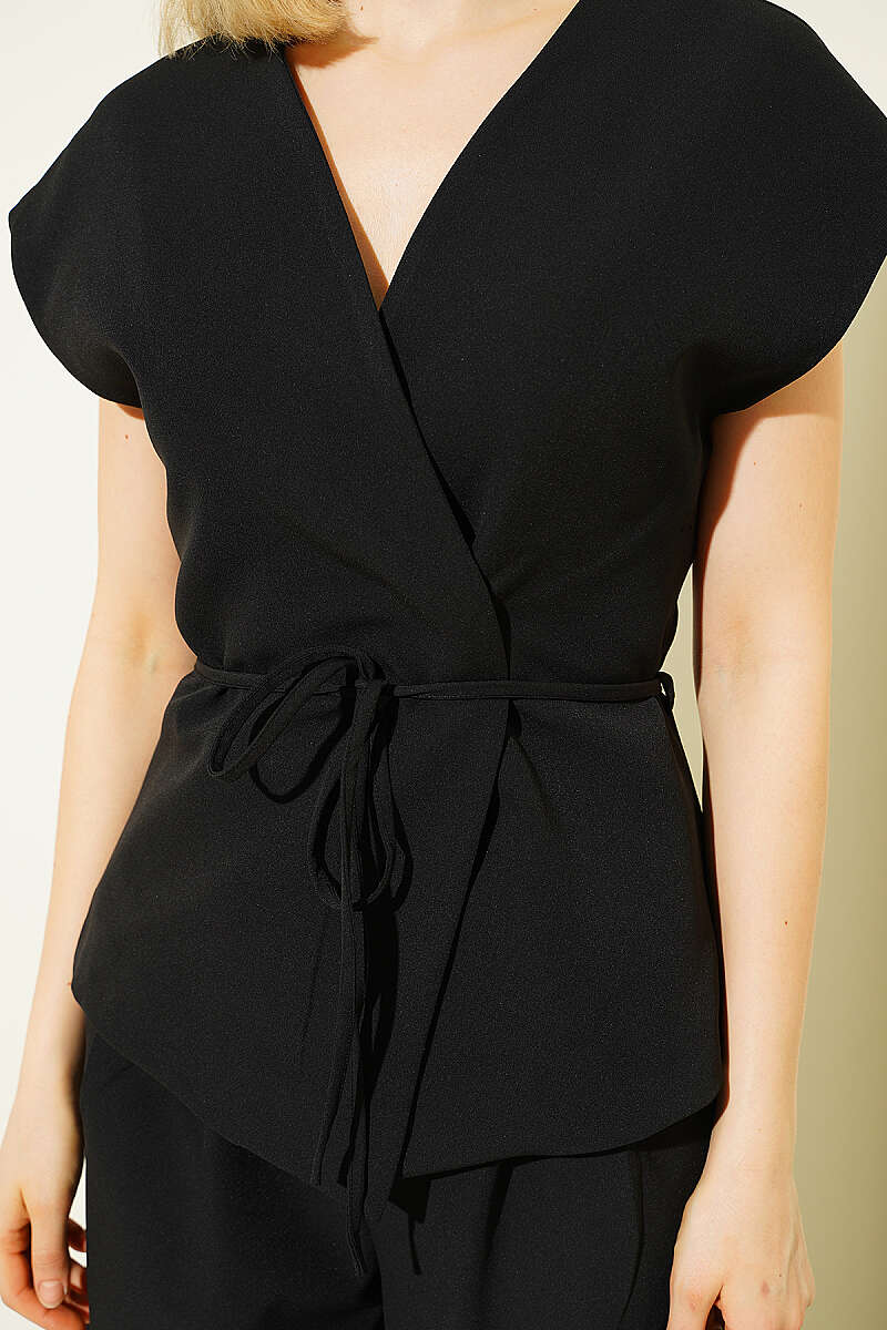 Vest Two-Piece Set with Tie Belt - Black