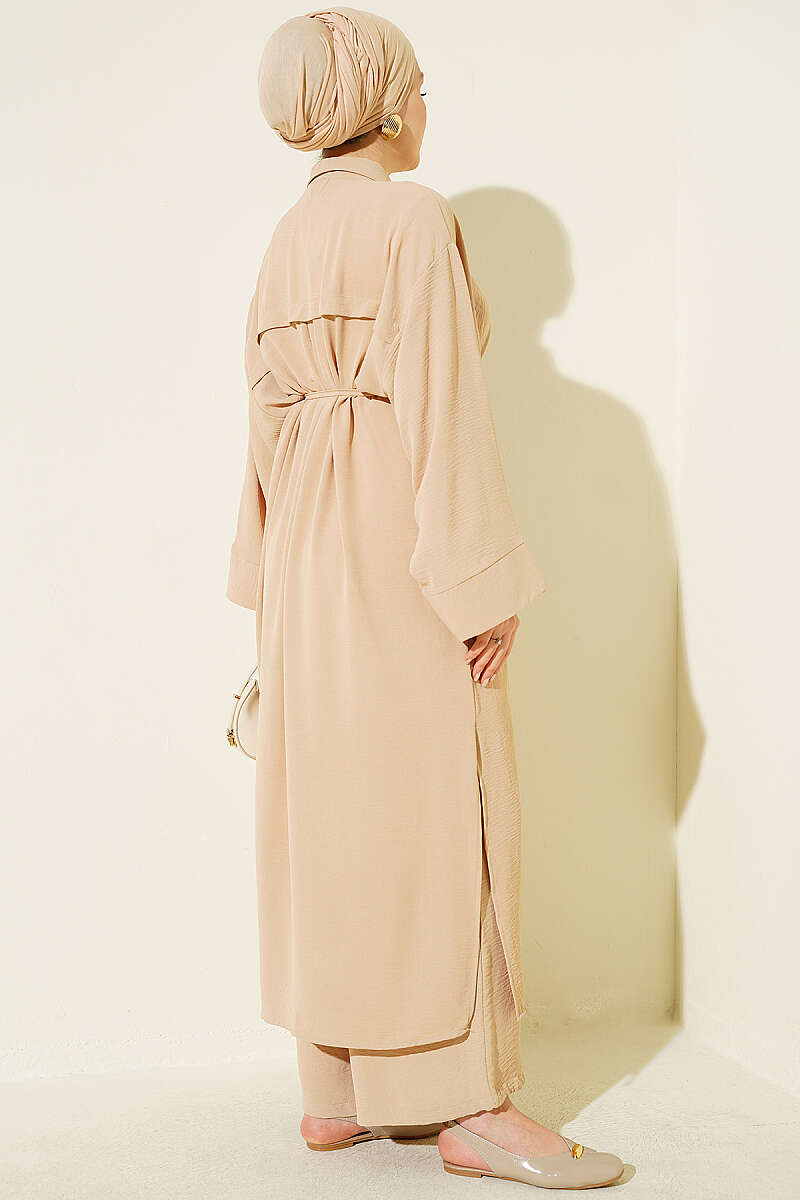 Long Tunic Two-Piece Set with Star Accessory - Beige