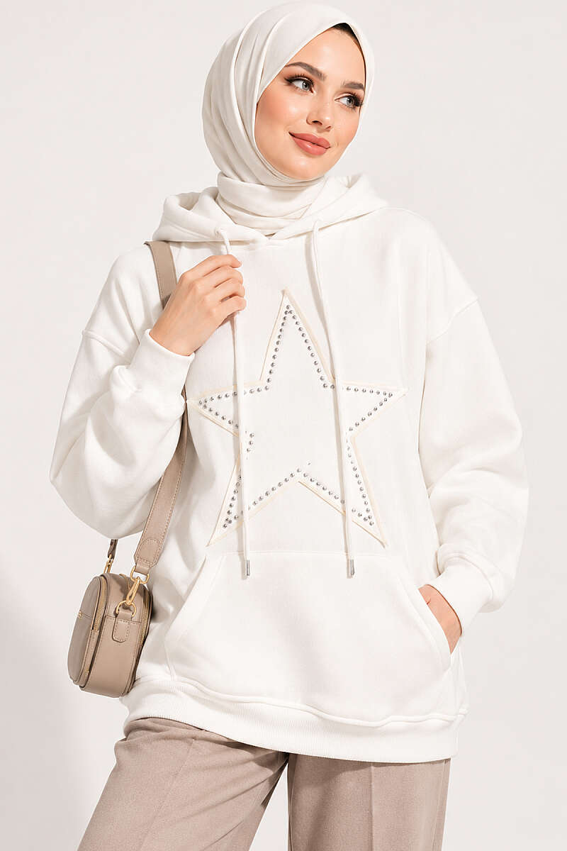 Three-Thread Sweatshirt with Star Badge - Ecru
