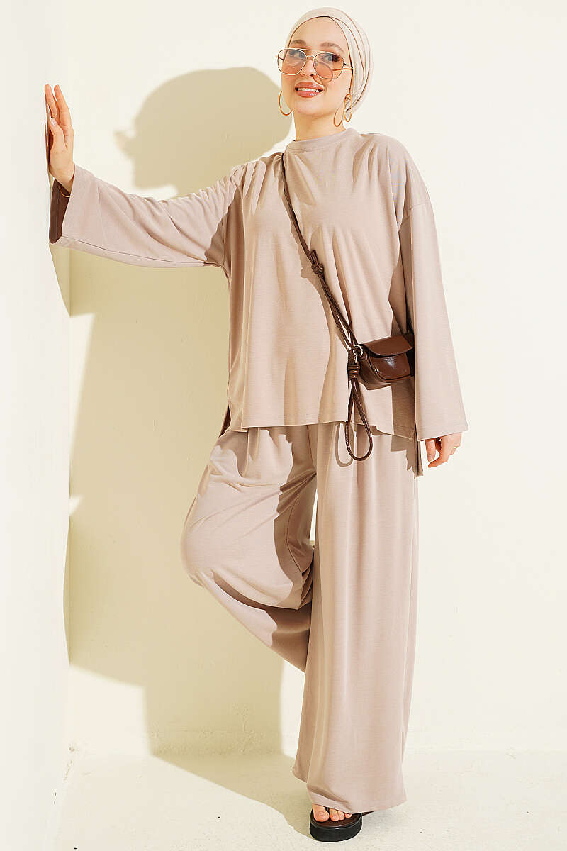 Basic Two-Piece Set with Slit Detail - Beige