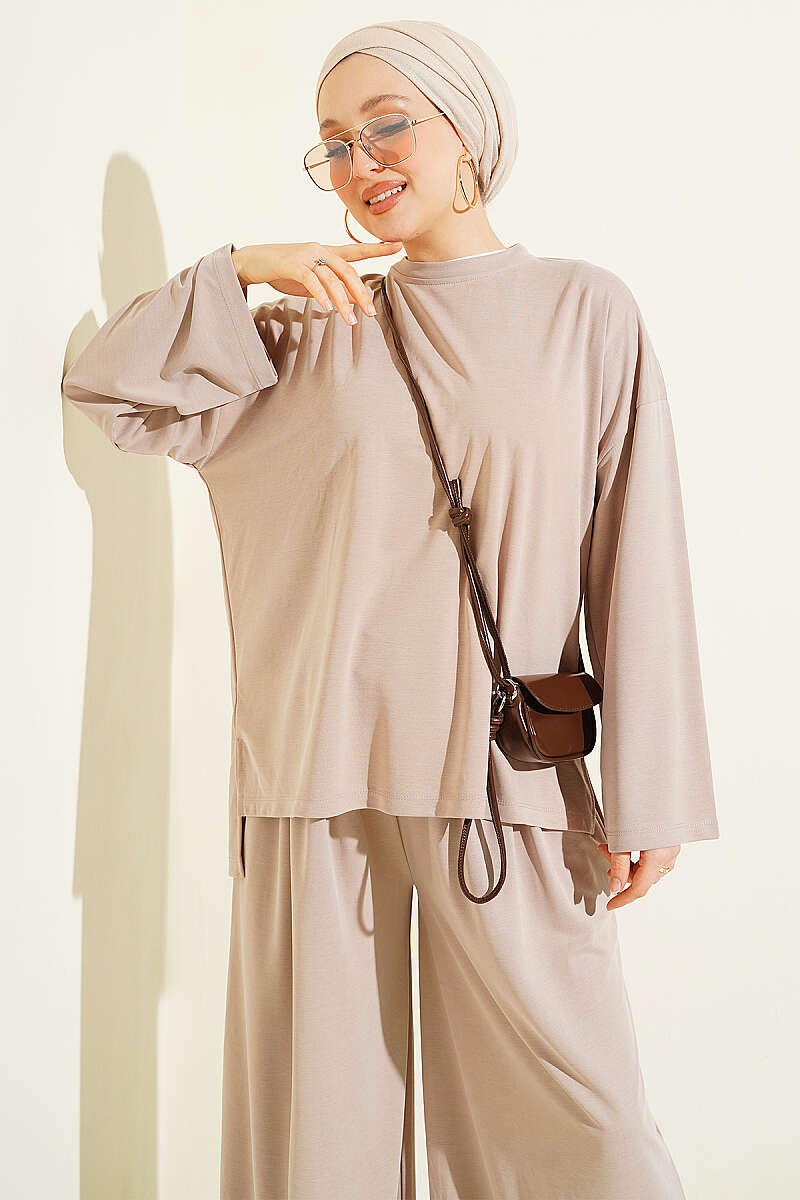 Basic Two-Piece Set with Slit Detail - Beige