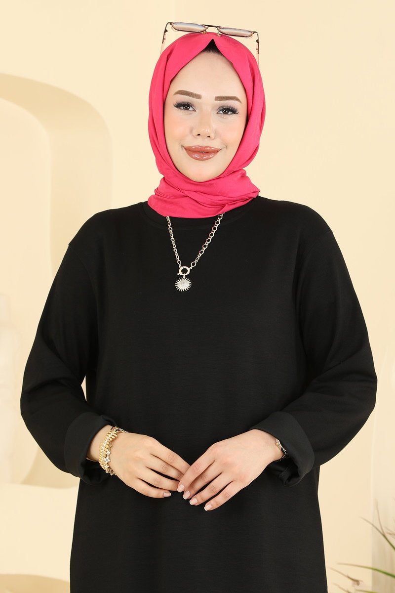 Relaxed Modal Tunic with Slits - Black