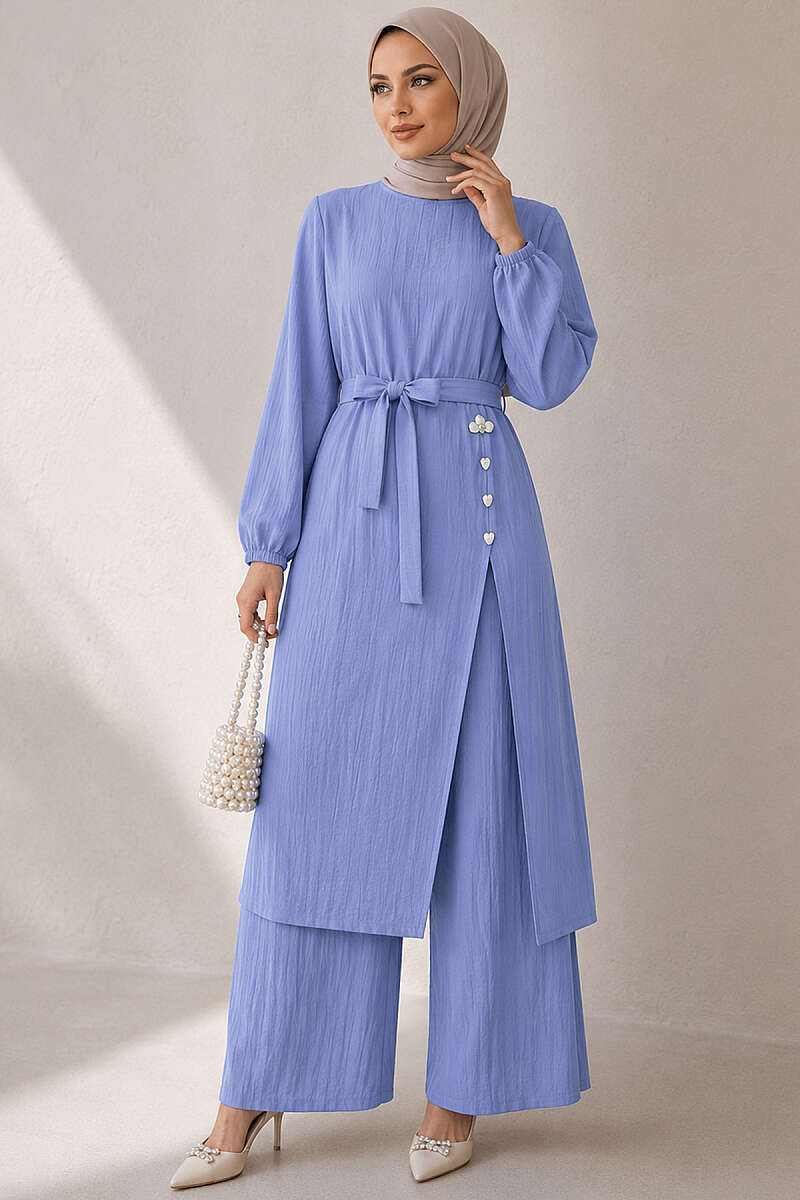 Long Tunic Set with Slits and Flower Accessory - Light Blue