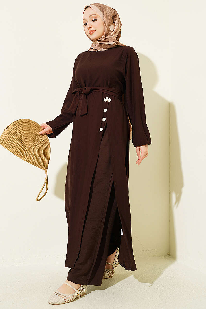 Long Tunic Set with Slits and Flower Accessory - Brown