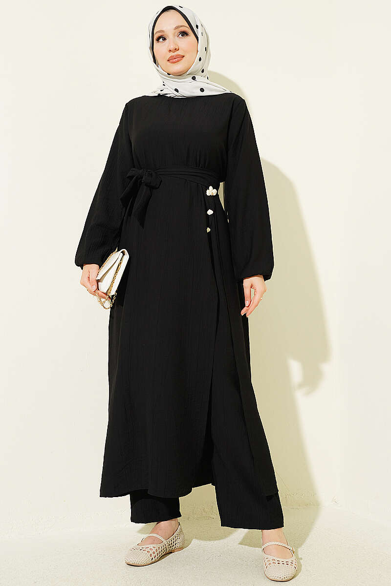 Long Tunic Set with Slits and Flower Accessory - Black