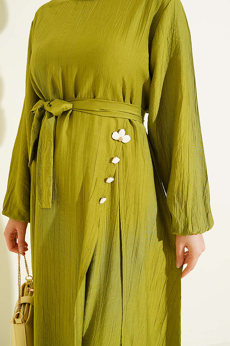 Long Tunic Set with Slits and Flower Accessory - Olive