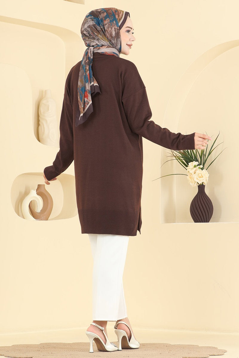 Relaxed Knit Tunic with Slits - Brown