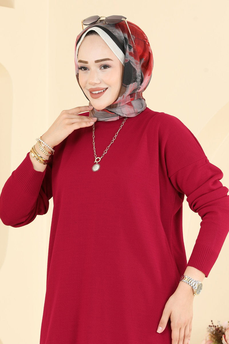 Relaxed Knit Tunic with Slits - Red
