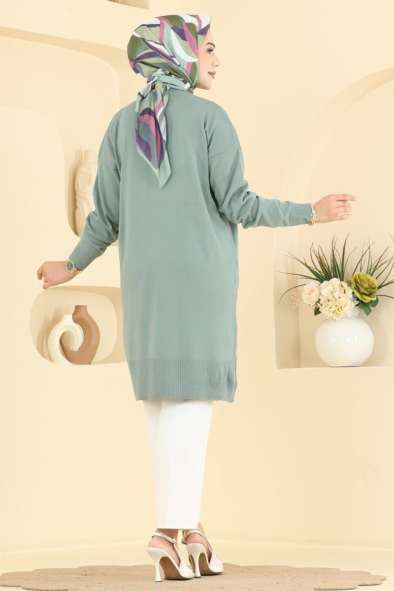 Relaxed Knit Tunic with Slits - Mint