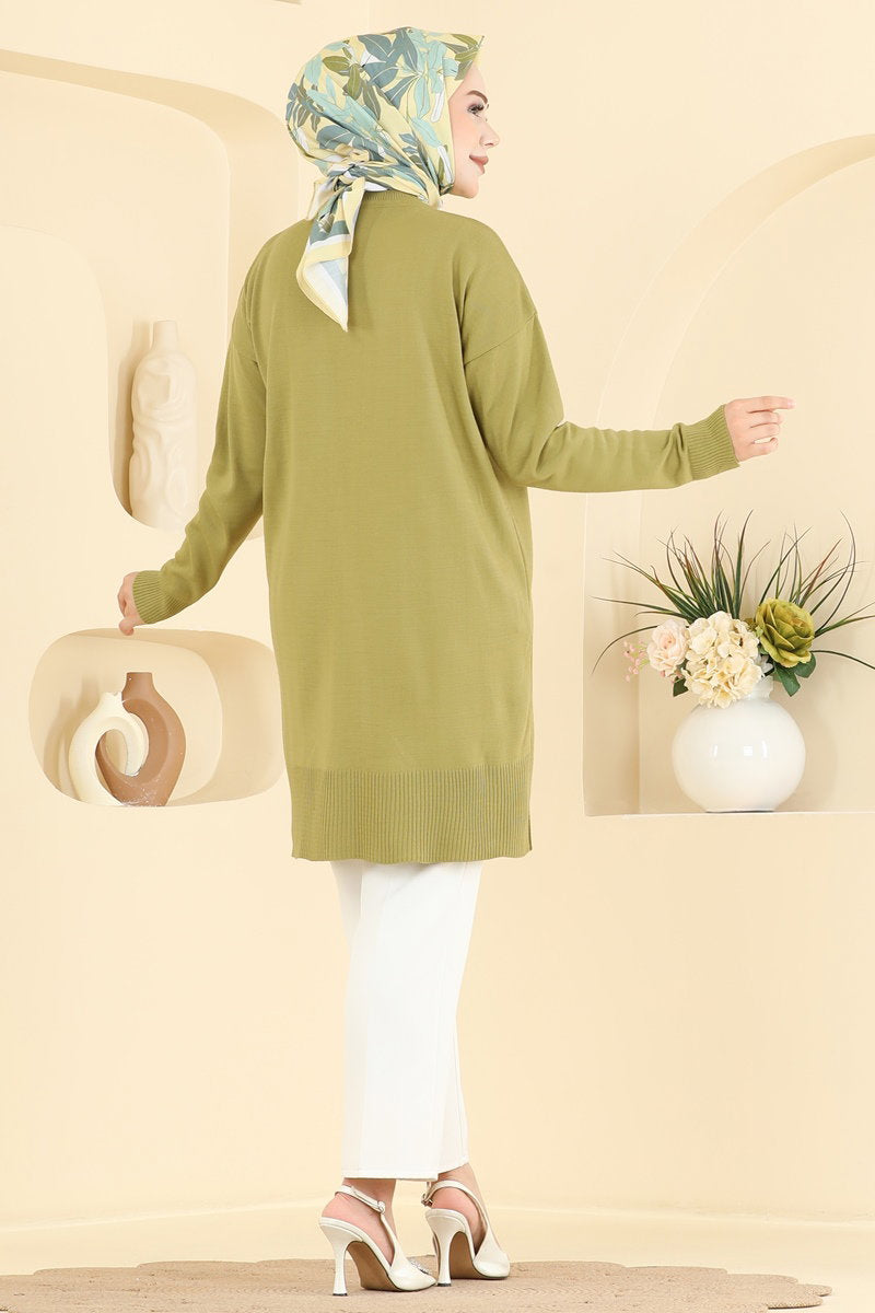 Relaxed Knit Tunic with Slits - Olive