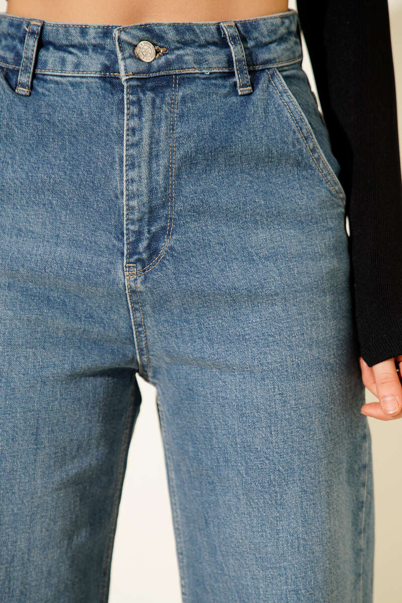 High-Waist Baggy Pants - Tinted Wash