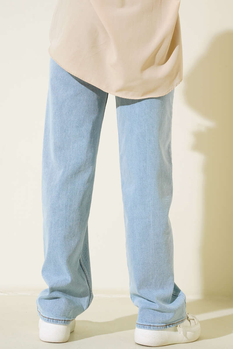 High-Waist Denim Palazzo Pants with Wide Leg - Light Wash