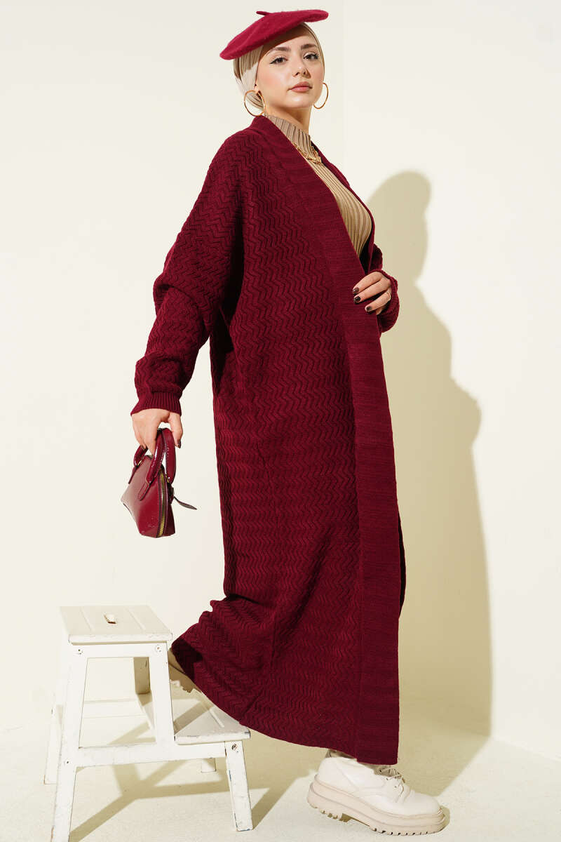 Long Zigzag-Embossed Knit Cardigan - Burgundy