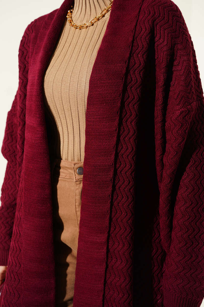 Long Zigzag-Embossed Knit Cardigan - Burgundy