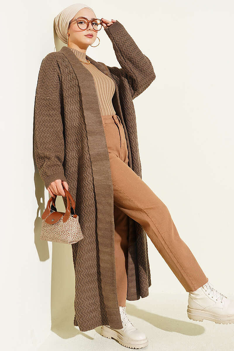 Long Zigzag-Embossed Knit Cardigan - Brown