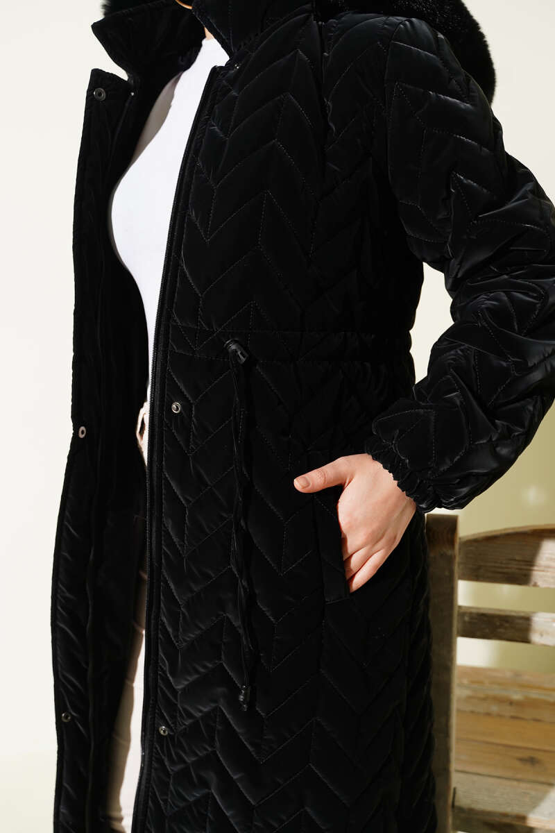 Hooded Zigzag Quilted Puffer Coat - Black