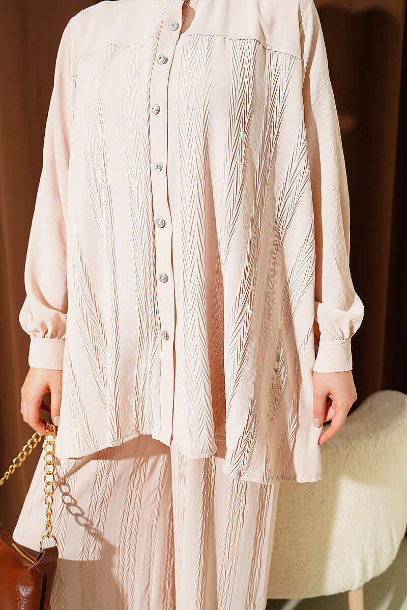 Zigzag Pattern Two-Piece Set - Beige