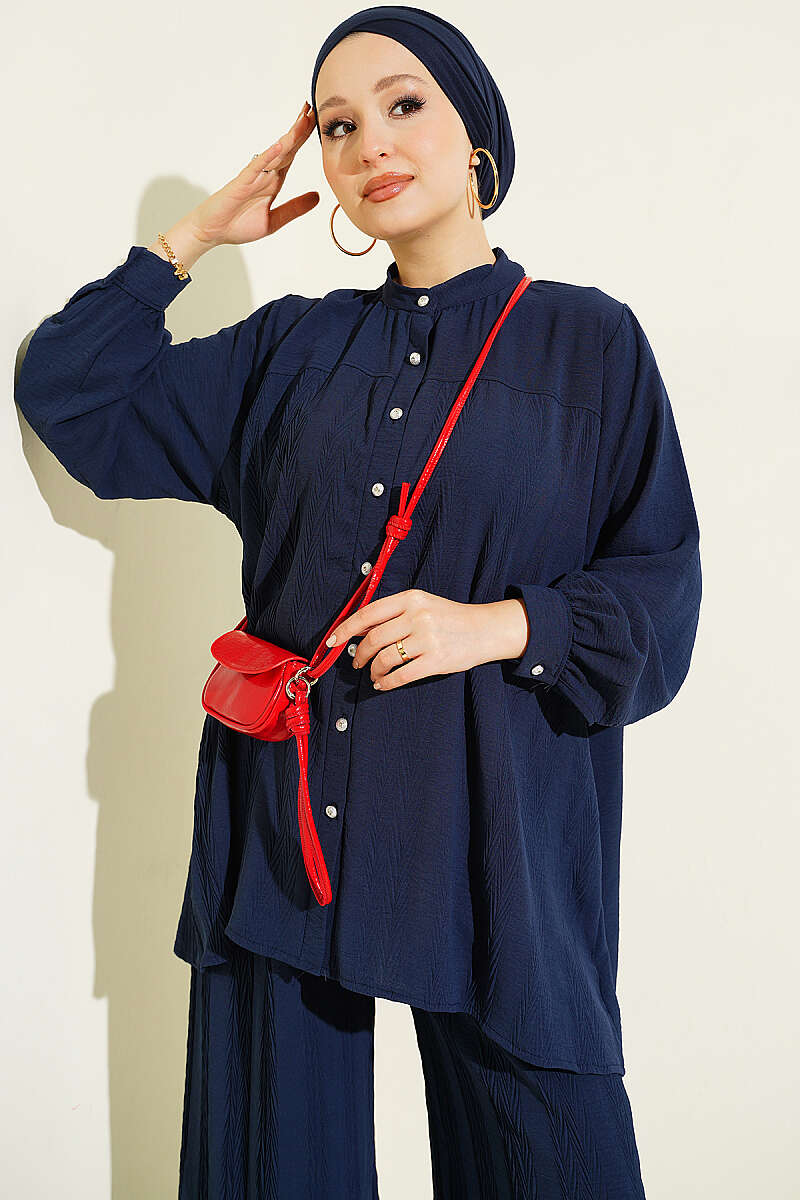 Zigzag Pattern Two-Piece Set - Navy