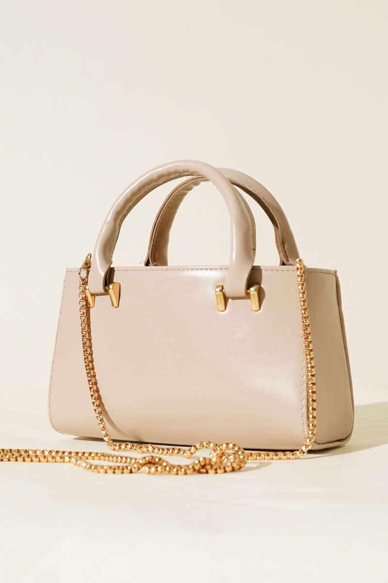 Magnetic Bag with Chain Strap - Beige