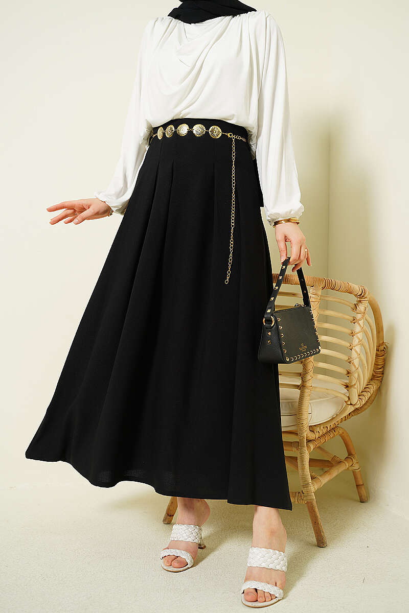 Pleated Skirt with Chain Belt - Black